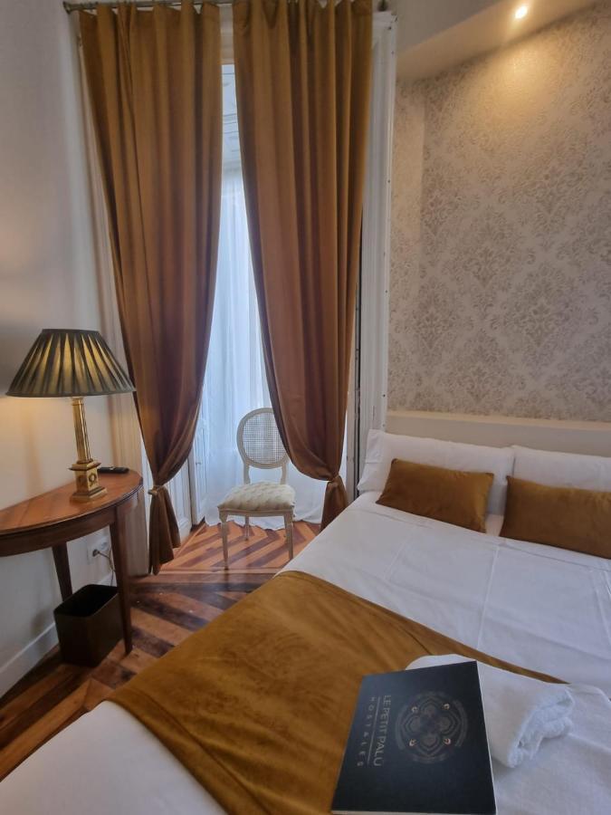 Le Petit Palue- Flora Hotel Мадрид Екстериор снимка